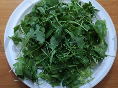 Salotas su stracciatella ir traškiais baklažanais Žingsnis 3