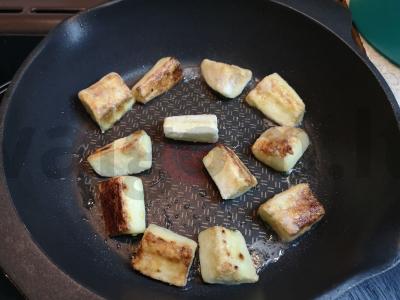 Salotas su stracciatella ir traškiais baklažanais Žingsnis 8