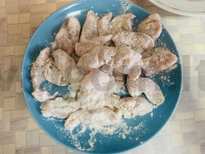 Vištienos filė Stroganov Žingsnis 2