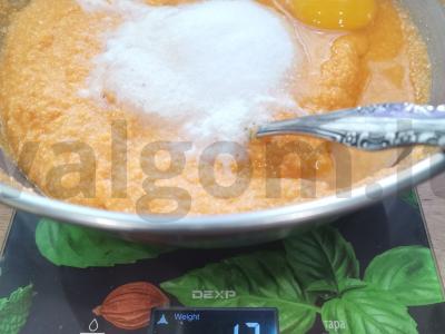 Moliūgų varškės blynai Žingsnis 6