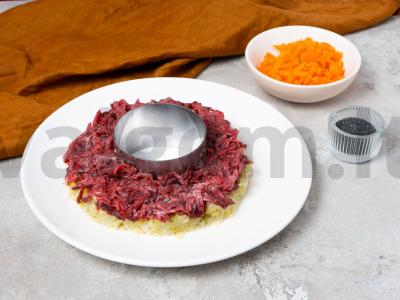 Vegetariškas salotas „Granato apyrankė“ Žingsnis 2