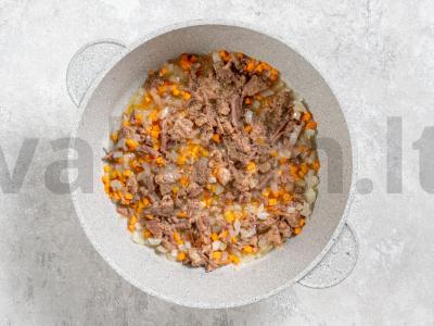Ryžiai su troškiniu ir daržovėmis Žingsnis 3