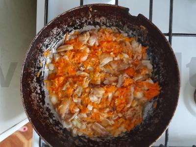 Ryžiai su vištiena sojų padaže Žingsnis 5