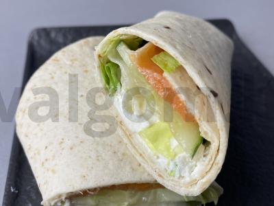 Kvietinė ritinėlis su lašiša pagrindine nuotrauka