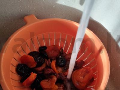 Džiovintų vaisių kompotas Žingsnis 1