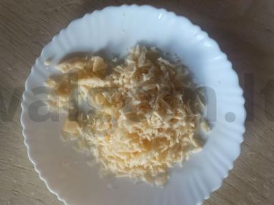 Cukinijų blynai su linų sėmenų miltais alyvuogių aliejuje Žingsnis 2