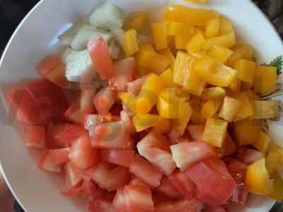 Laghman su kiauliena ir pomidorų pasta Žingsnis 2