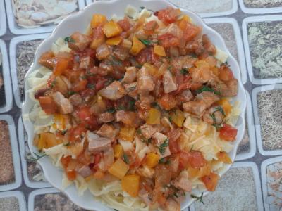 Laghman su kiauliena ir pomidorų pasta Žingsnis 8