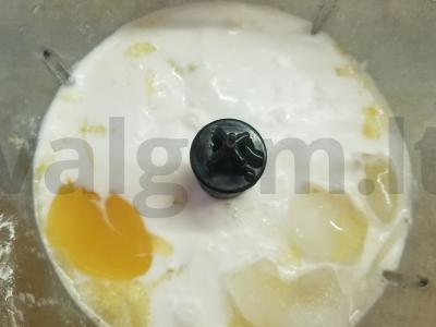 Tropinis ananasų desertas su kokosų grietinėle Žingsnis 2