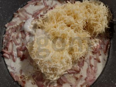 Karbonaara su grietinėle Žingsnis 5