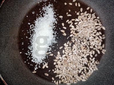 Kasha su grikių dribsniais ir figomis Žingsnis 1