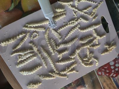 Orkaitės traškučiai su česnaku ir rūkytomis paprikomis Žingsnis 3