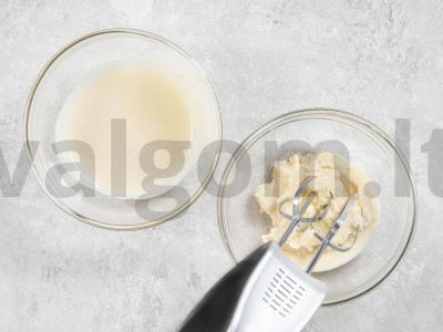 Kruasanai su migdolų miltų kremu Žingsnis 2