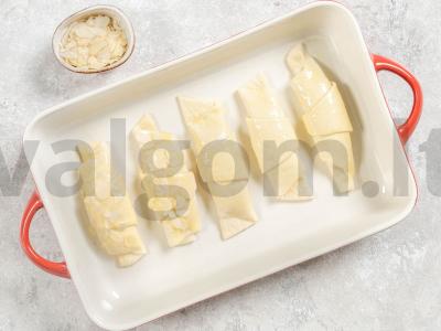 Kruasanai su migdolų miltų kremu Žingsnis 4