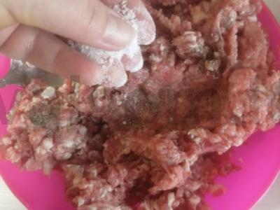 Grietinėlės sriuba su meatballs Žingsnis 4