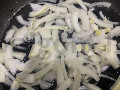 Karštas vištienos salotas su daržovėmis Žingsnis 2