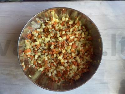 Klasikinis vinigretas su prieskoniais Žingsnis 2