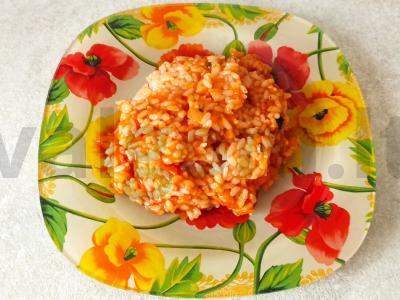 Ryžiai pomidorų padaže Žingsnis 8