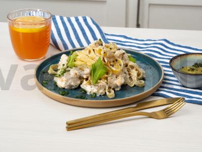 Taliatelle su kalakutienos filė ir brendžiu pagrindine nuotrauka