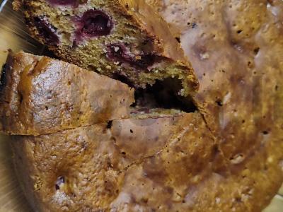 Greitas vyšnių pyragas pagrindine nuotrauka