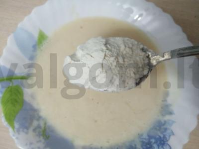 Ploni blynai su varenečiu arbatai Žingsnis 4