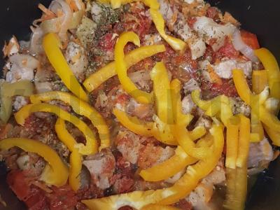 Kiauliena su paprikomis Žingsnis 2