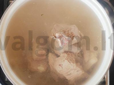 Mėsos solianka Žingsnis 1