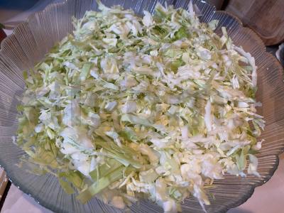 Troškinta jauna kopūstai su prieskoniais Žingsnis 1