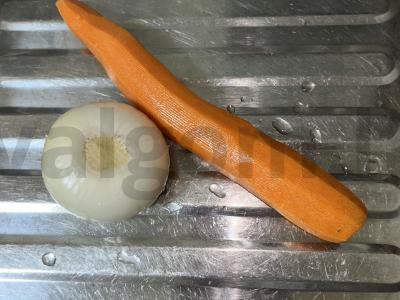 Kopūstų kotletai su manų kruopomis, morkomis ir svogūnais Žingsnis 3