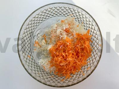 Salotas „Aštrus“ su ridikėliais ir morkomis Žingsnis 2