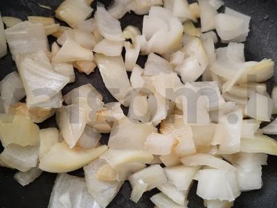 Troškintas salieras su daržovėmis ir kumpiu Žingsnis 1