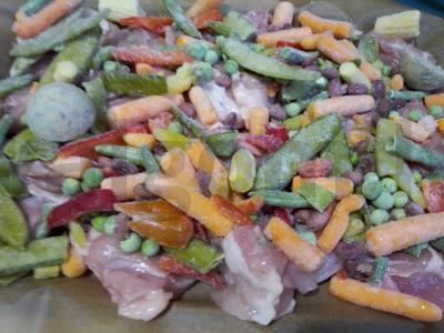 Vištienos filė su daržovėmis ir funčozu Žingsnis 2