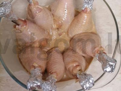 Vištienos blauzdelės medaus padaže Žingsnis 4