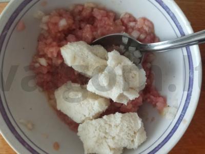 Sultingi kiaulienos kotletai su prieskoniais Žingsnis 5