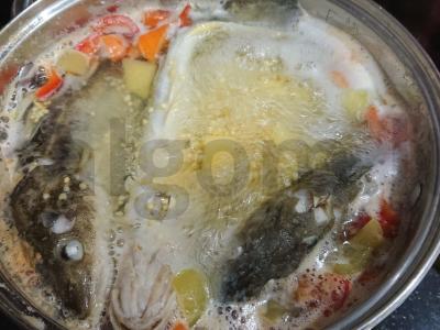 Žuvienė iš navagos su saldžiuoju pipiru ir perliniu miežiu Žingsnis 6