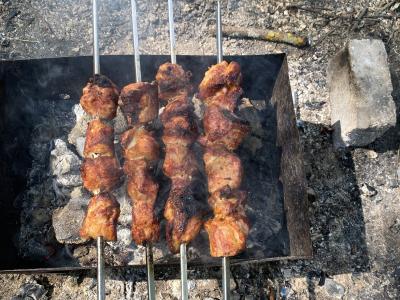 Šašlykas iš kiaulienos kaklo su svogūnais ir prieskoniais Žingsnis 7