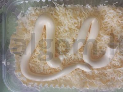 Salotas „Švelnus“ su vištienos šlaunelėmis ir žirneliais Žingsnis 4