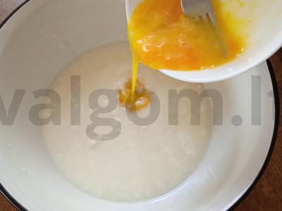 Blynai pagal mamos receptą Žingsnis 3