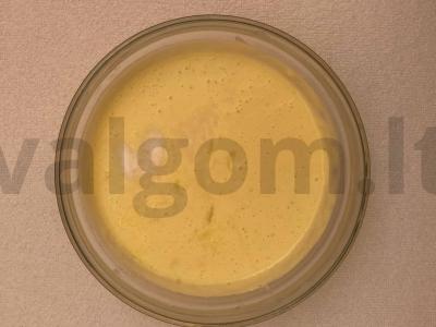 Skaniausi blynai su kefyru iš blynų miltų Žingsnis 1