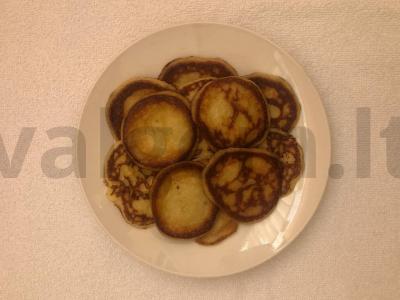 Skaniausi blynai su kefyru iš blynų miltų pagrindine nuotrauka