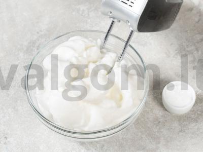 Tortas su rožėmis Žingsnis 1