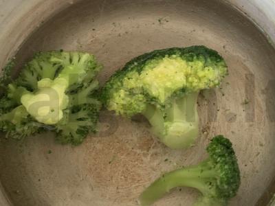 Brokoliai sūrio tešloje Žingsnis 4
