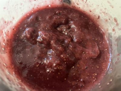 Greitas braškių džemas arbatai pagrindine nuotrauka