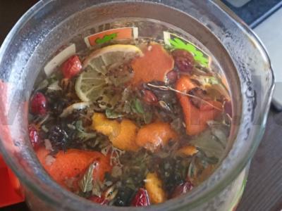 Žolelių arbata Žingsnis 2