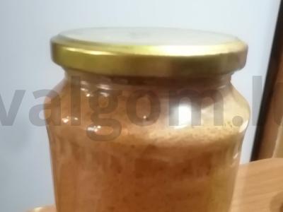 Cukinijų ikra su majonezu ir pomidorų pasta pagrindine nuotrauka