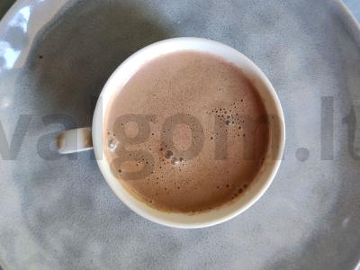 Kakava iš ožkos pieno su čili pagrindine nuotrauka