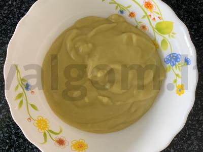 Žirnių sriuba su grietinėlėmis pagrindine nuotrauka