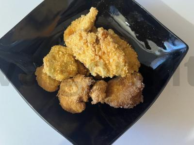 Keptas vištienos filė kukurūzų dribsnių panade pagrindine nuotrauka