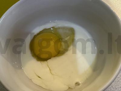 Originali saulėta kiaušinienė Žingsnis 1