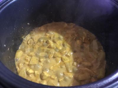 Vištiena su ananasais grietinėlės padaže Žingsnis 6